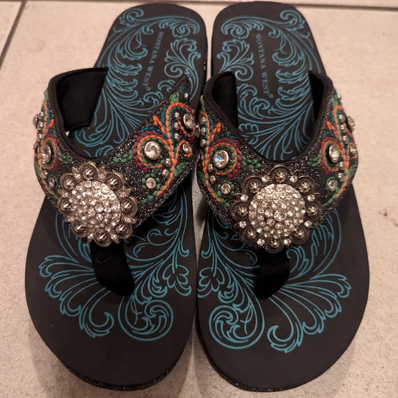 Montana West flip-flops size 9🏖️🌅 - Picture 5 of 11